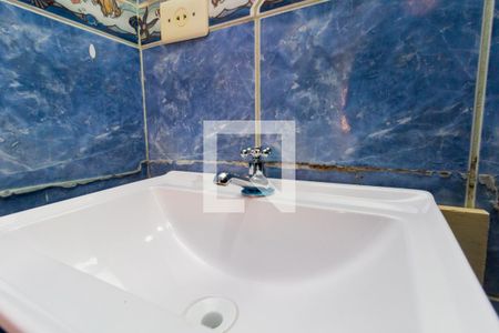 Apartamento para alugar com 55m², 2 quartos e 1 vaga Apartamento para alugar com 55m², 2 quartos e 1 vagaBanheiro