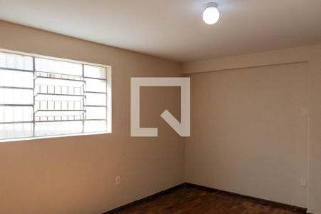 Casa para alugar com 656m², 3 quartos e 4 vagas Casa para alugar com 656m², 3 quartos e 4 vagasQuarto 4