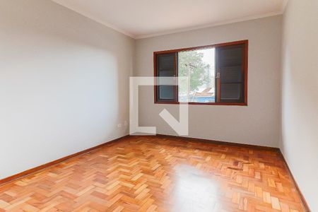Casa para alugar com 140m², 4 quartos e 2 vagas Casa para alugar com 140m², 4 quartos e 2 vagasQuarto 2 Suite