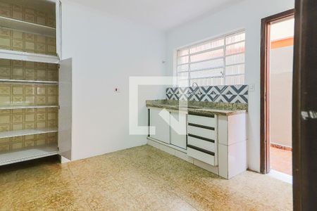 Casa para alugar com 140m², 4 quartos e 2 vagas Casa para alugar com 140m², 4 quartos e 2 vagasCozinha