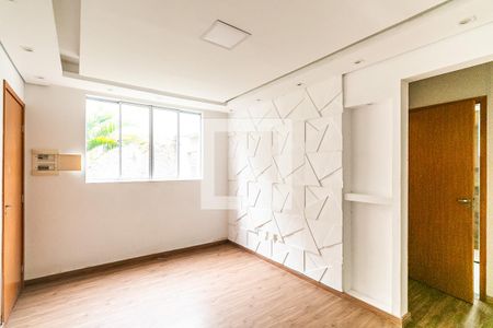 Sala de apartamento à venda com 2 quartos, 52m² em Nacional, Contagem
