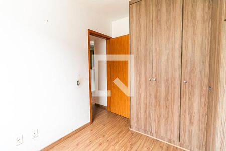 Quarto 2 de apartamento à venda com 2 quartos, 52m² em Nacional, Contagem