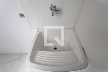 Studio para alugar com 25m², 1 quarto e sem vaga Studio para alugar com 25m², 1 quarto e sem vagaÁrea de serviço