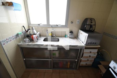 Apartamento à venda com 64m², 2 quartos e sem vagaCozinha