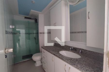 Apartamento à venda com 122m², 2 quartos e 2 vagas Apartamento à venda com 122m², 2 quartos e 2 vagasBanheiro