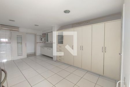 Apartamento à venda com 122m², 2 quartos e 2 vagas Apartamento à venda com 122m², 2 quartos e 2 vagasCozinha