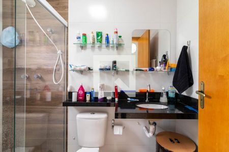 Casa à venda com 120m², 3 quartos e 3 vagasBanheiro da Suíte