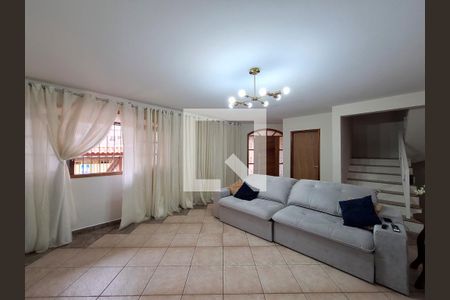 Sala de casa à venda com 3 quartos, 230m² em Imirim, São Paulo