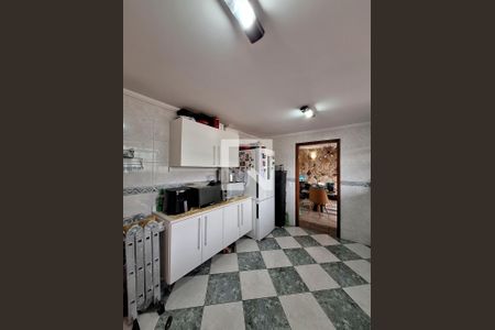 Casa à venda com 230m², 3 quartos e 4 vagas Casa à venda com 230m², 3 quartos e 4 vagasCozinha