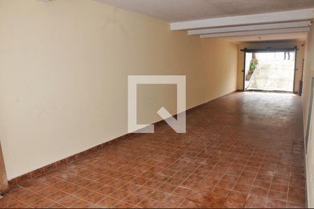 Casa à venda com 170m², 3 quartos e 4 vagasGaragem
