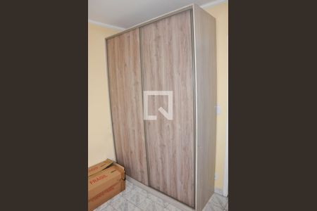 Casa à venda com 170m², 3 quartos e 4 vagasDetalhe - Quarto 02