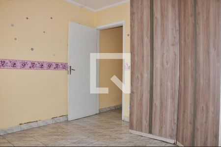 Casa à venda com 170m², 3 quartos e 4 vagasDetalhe - Quarto 02