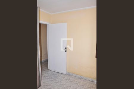 Casa à venda com 170m², 3 quartos e 4 vagasDetalhe - Quarto 02