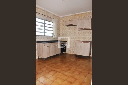 Casa à venda com 170m², 3 quartos e 4 vagasDetalhe - Cozinha