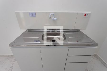 Sala/Cozinha de kitnet/studio para alugar com 1 quarto, 25m² em Taboão, Diadema