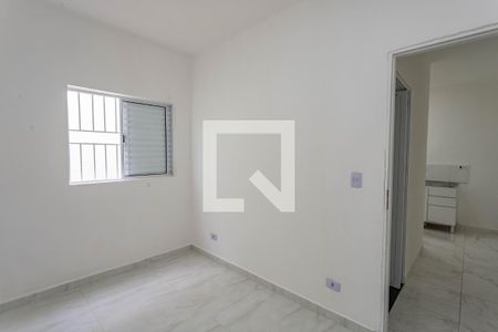 Quarto de kitnet/studio para alugar com 1 quarto, 25m² em Taboão, Diadema