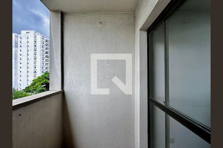 Sacada  de apartamento à venda com 2 quartos, 65m² em Nova Piraju, São Paulo