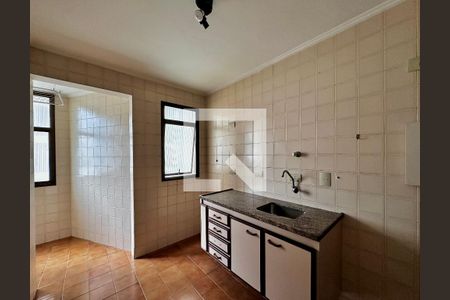 Apartamento à venda com 65m², 2 quartos e 1 vagaCozinha