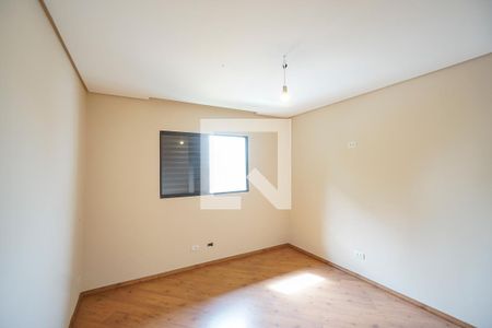 Casa à venda com 300m², 4 quartos e 4 vagas Casa à venda com 300m², 4 quartos e 4 vagasQuarto 02