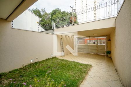 Casa à venda com 300m², 4 quartos e 4 vagas Casa à venda com 300m², 4 quartos e 4 vagasGaragem