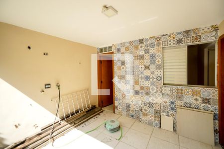 Casa à venda com 300m², 4 quartos e 4 vagas Casa à venda com 300m², 4 quartos e 4 vagasÁrea de serviço