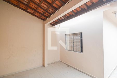 Casa para alugar com 115m², 2 quartos e 1 vaga Casa para alugar com 115m², 2 quartos e 1 vagaÁrea de Serviço
