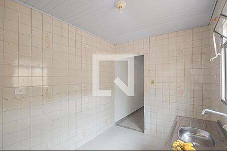 Casa para alugar com 115m², 2 quartos e 1 vaga Casa para alugar com 115m², 2 quartos e 1 vagaCozinha