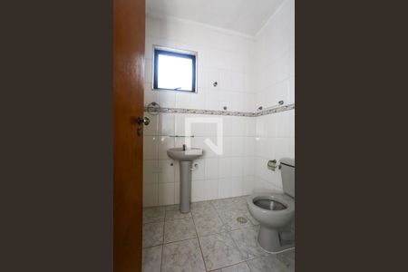 Casa à venda com 95m², 3 quartos e 2 vagas Casa à venda com 95m², 3 quartos e 2 vagasBanheiro da Suíte