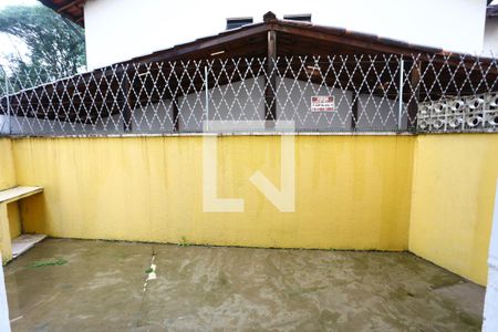 Casa à venda com 95m², 3 quartos e 2 vagas Casa à venda com 95m², 3 quartos e 2 vagasquintal