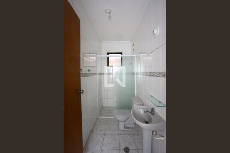 Casa à venda com 95m², 3 quartos e 2 vagas Casa à venda com 95m², 3 quartos e 2 vagasBanheiro