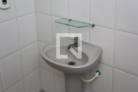 Casa à venda com 95m², 3 quartos e 2 vagas Casa à venda com 95m², 3 quartos e 2 vagasBanheiro da Suíte