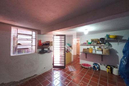 Casa à venda com 241m², 3 quartos e 4 vagas Casa à venda com 241m², 3 quartos e 4 vagasQuarto de Serviço