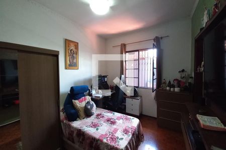 Casa à venda com 241m², 3 quartos e 4 vagas Casa à venda com 241m², 3 quartos e 4 vagasSuíte