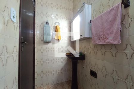 Casa à venda com 241m², 3 quartos e 4 vagas Casa à venda com 241m², 3 quartos e 4 vagasBanheiro