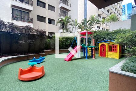 Apartamento à venda com 90m², 3 quartos e 2 vagasÁrea comum - Playground