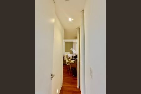 Apartamento à venda com 90m², 2 quartos e 1 vagaCorredor