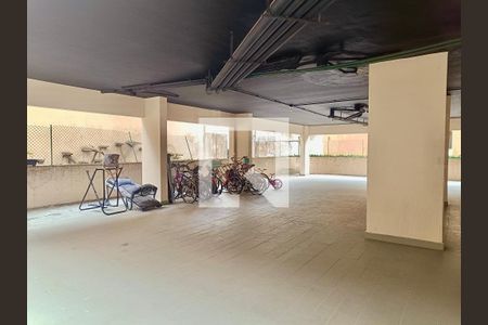 Apartamento à venda com 90m², 2 quartos e 1 vagaÁrea comum