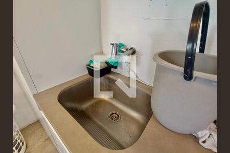 Apartamento à venda com 90m², 2 quartos e 1 vagaÁrea de Serviço