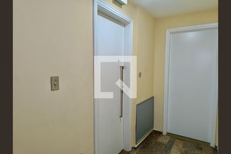 Apartamento à venda com 90m², 2 quartos e 1 vagaÁrea comum