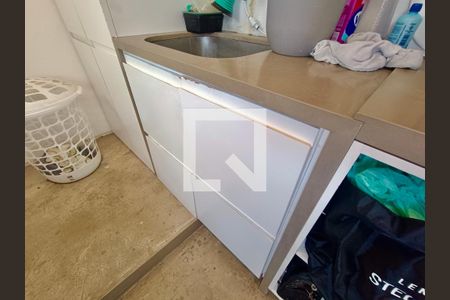 Apartamento à venda com 90m², 2 quartos e 1 vagaÁrea de Serviço