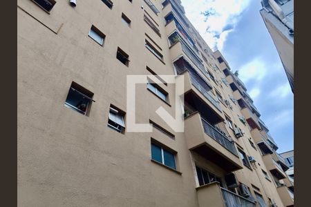 Apartamento à venda com 90m², 2 quartos e 1 vagaÁrea comum