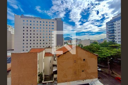 Apartamento à venda com 90m², 2 quartos e 1 vagaVista