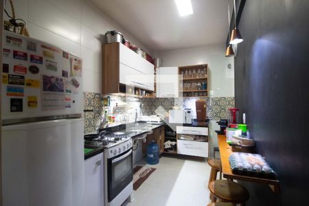 Apartamento à venda com 80m², 2 quartos e 1 vagaCozinha