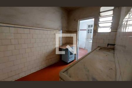 Apartamento à venda com 77m², 2 quartos e sem vaga