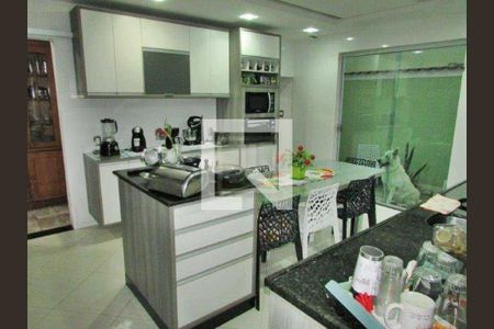 Casa à venda com 3 quartos, 365m² em Engenho de Dentro, Rio de Janeiro