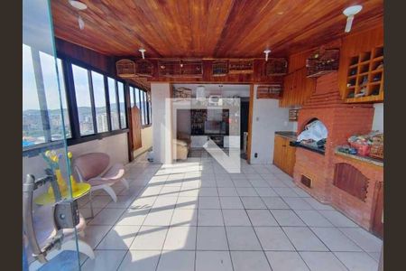 Apartamento à venda com 142m², 2 quartos e 1 vaga