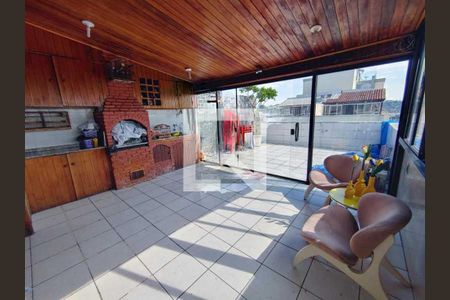 Apartamento à venda com 142m², 2 quartos e 1 vaga