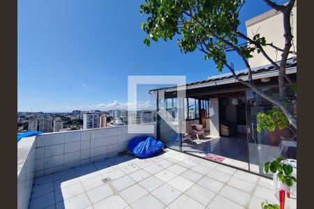 Apartamento à venda com 142m², 2 quartos e 1 vaga