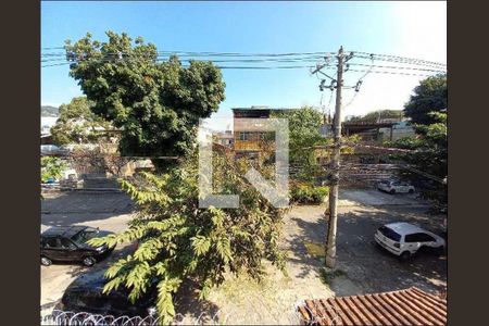 Apartamento à venda com 72m², 3 quartos e sem vaga