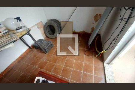 Casa à venda com 130m², 3 quartos e 1 vaga
